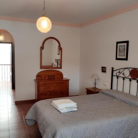 Villa Remedios Cuevas del Becerro Eksteriør bilde