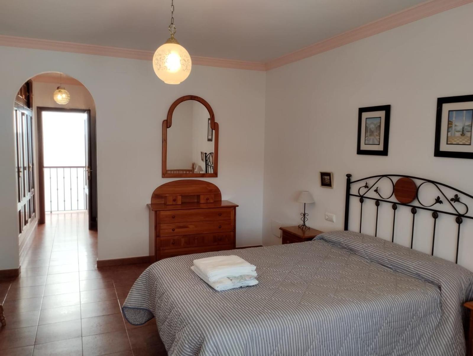 Villa Remedios Cuevas del Becerro Eksteriør bilde